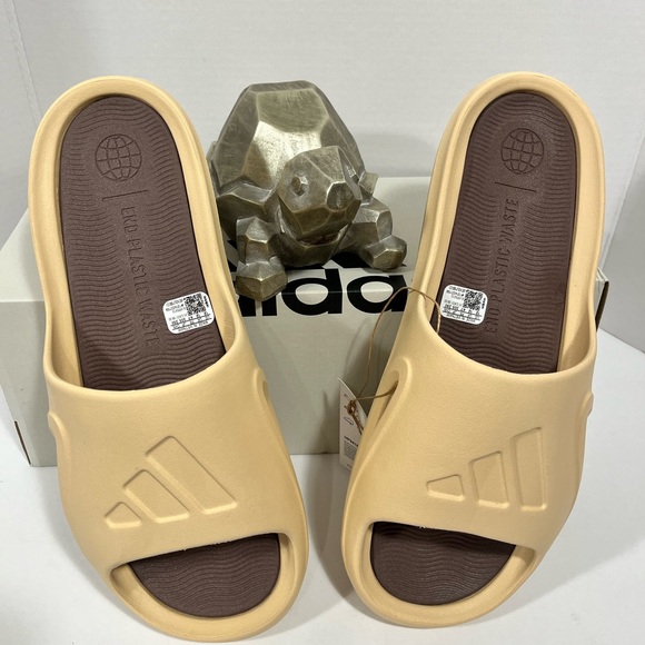 NIB ADIDAS UNI-SEX SLIDES/SANDALS/FLIP-FLOPS - Picture 9 of 13